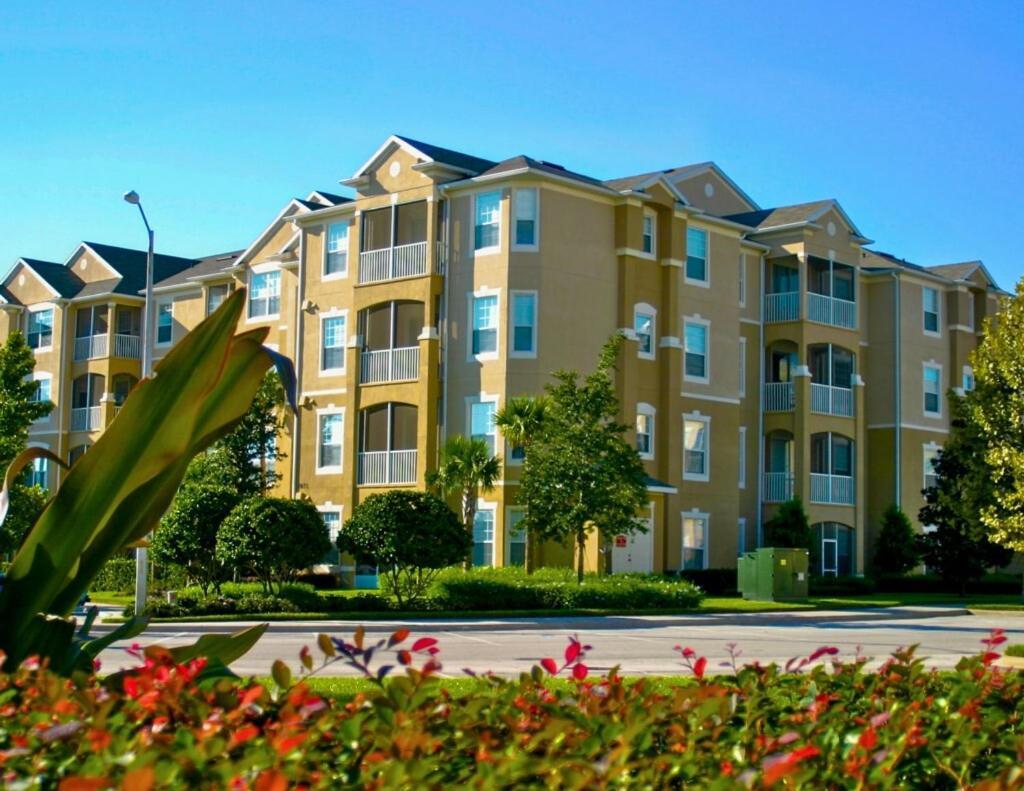 Winsor Dream - 3 Bedrooms 2 Miles From 103 Appartement *